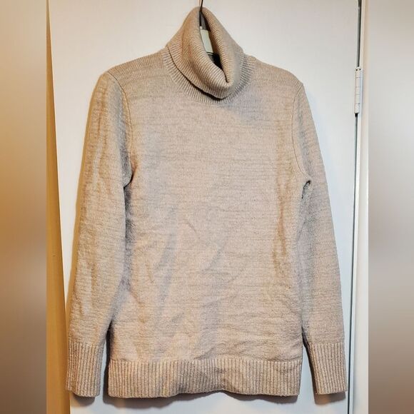 Small J. Crew Gray Turtleneck Sweater with Relaxed Fit and Knit Texture Long - Picture 1 of 6